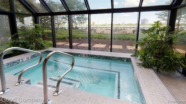 1001 W Jefferson Ave Unit 2E, Detroit, MI 48226 - view of swimming pool with a swimming pool