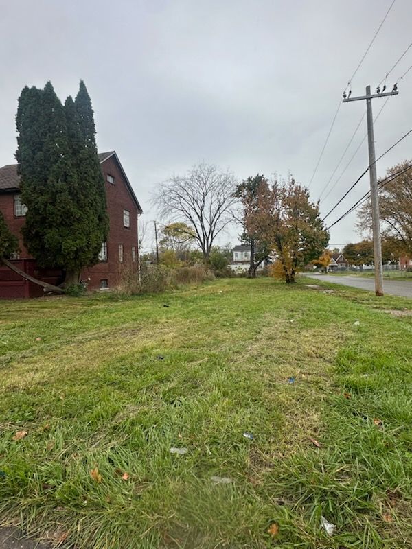 5813 Chalmers St, Detroit MI, 48213 land for sale