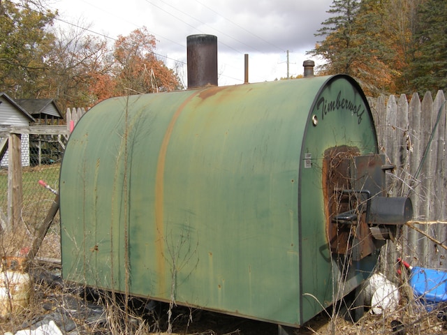 view of outdoor structure