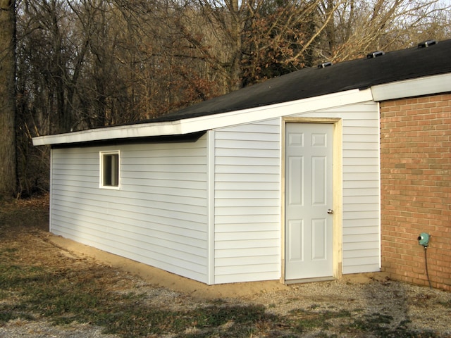view of outdoor structure with an outdoor structure