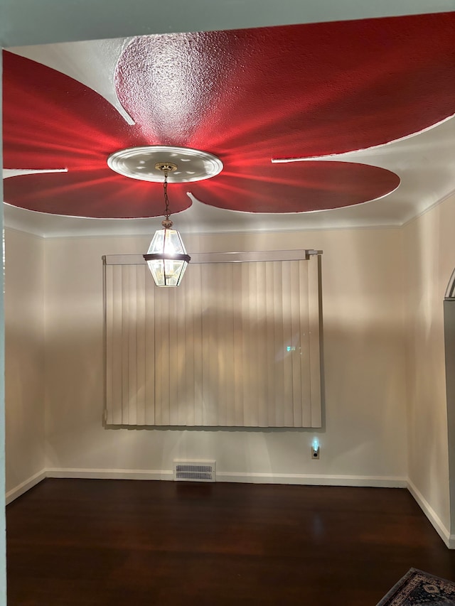 room details with wood-type flooring