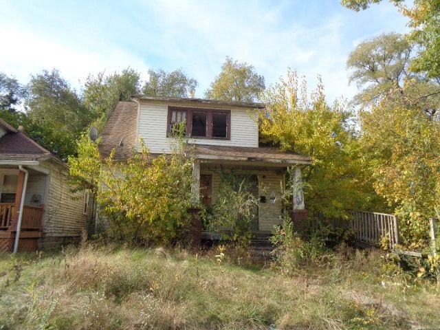 view of rear view of house