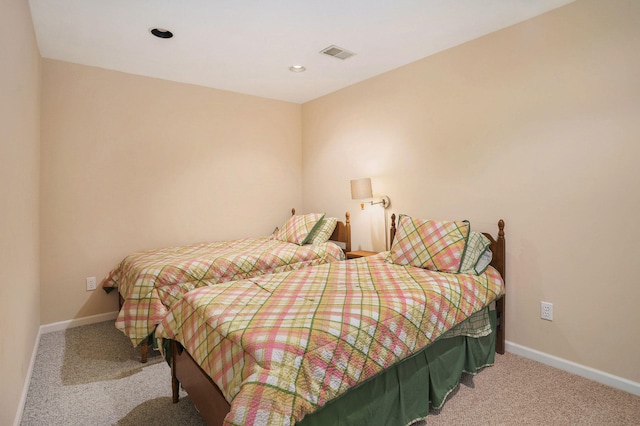 bedroom with carpet flooring