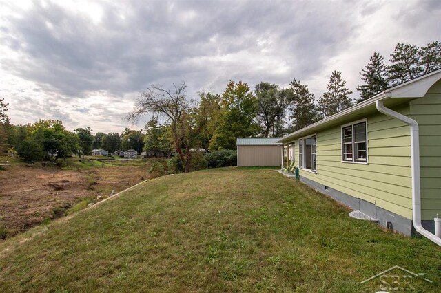 4029 Cobblestone Ct, Beaverton, MI 48612 - view of green lawn
