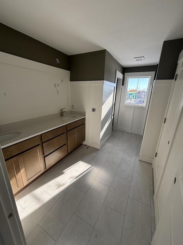 bathroom with vanity