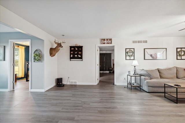 16248 Wabash Rd, Waldron, MI 49288 - living area featuring wood finished floors and baseboards