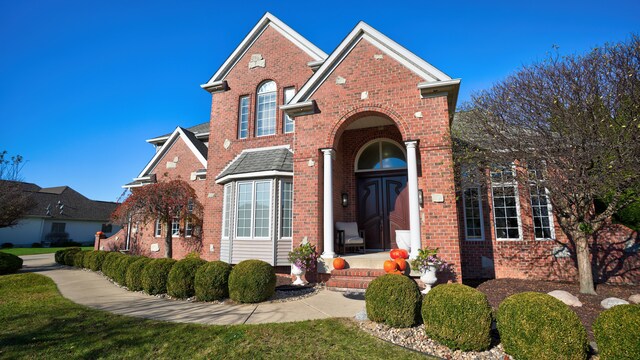 5280 O Connor Pass, Swartz Creek, MI 48473 - traditional-style home featuring brick siding