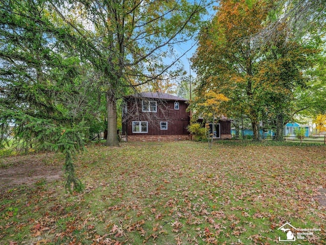 6405 Stillwater Ct, Erie, MI 48133 - view of yard