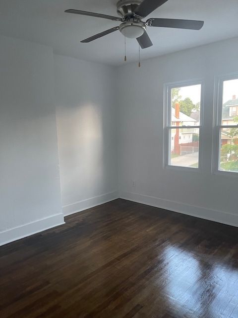 728 Webb St, Detroit, MI 48202 - photo 12