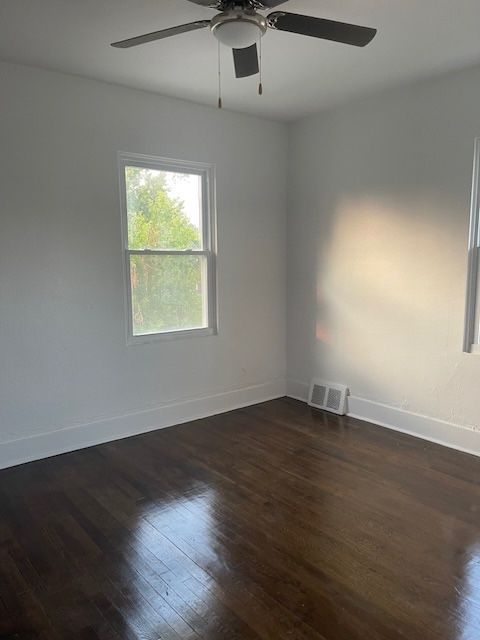 728 Webb St, Detroit, MI 48202 - photo 14