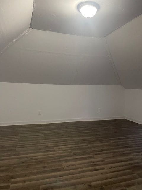 728 Webb St, Detroit, MI 48202 - photo 16