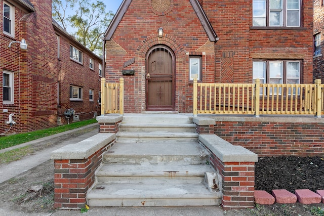 view of property entrance