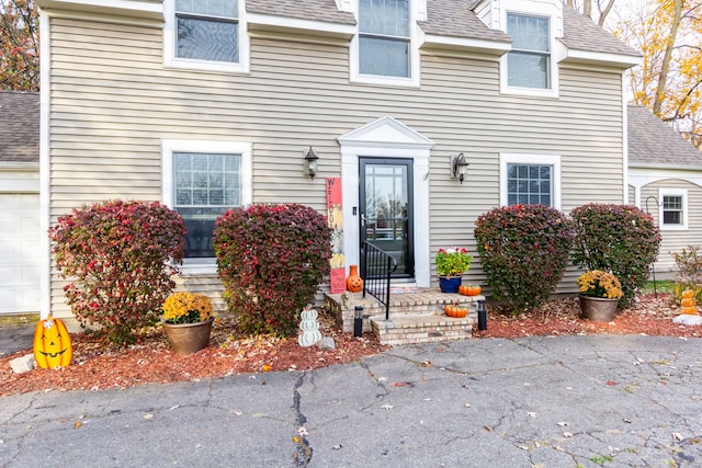 view of front of home featuring a garage