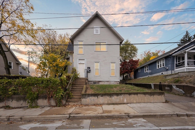 view of front of house