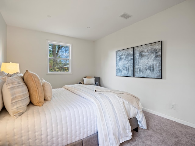 bedroom featuring carpet floors