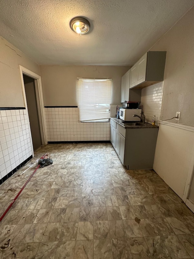 kitchen with a textured ceiling