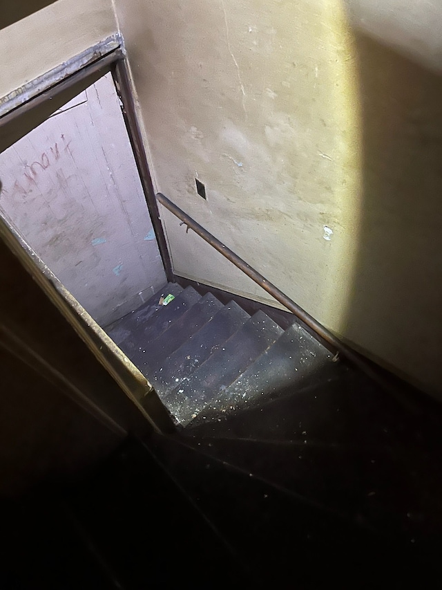 view of entry to storm shelter