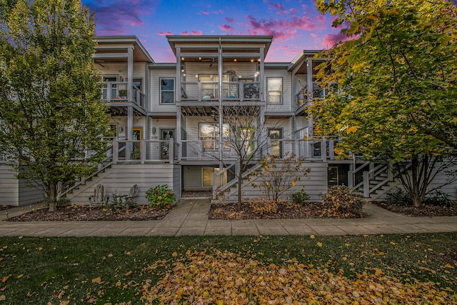 exterior space featuring a balcony