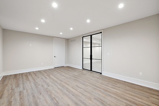 empty room featuring light hardwood / wood-style flooring