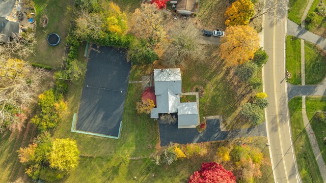 5731 Farmington Rd, West Bloomfield, MI 48322 - view from above of property