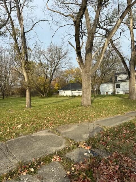 Listing photo 3 for 28058 Avondale St, Inkster MI 48141