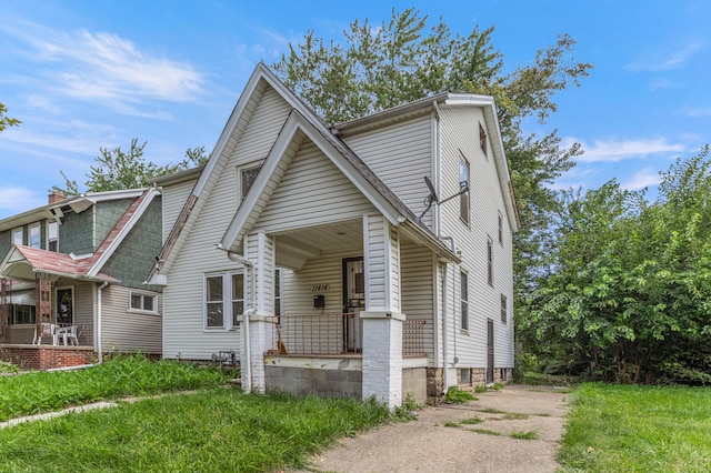 view of front of house featuring covered porch