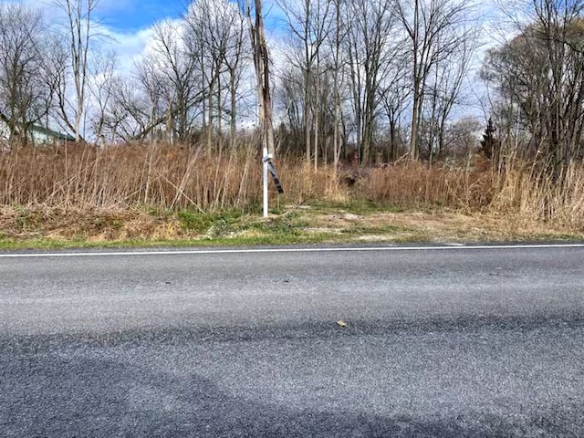 8870 Short Cut Rd, Ira, MI 48023