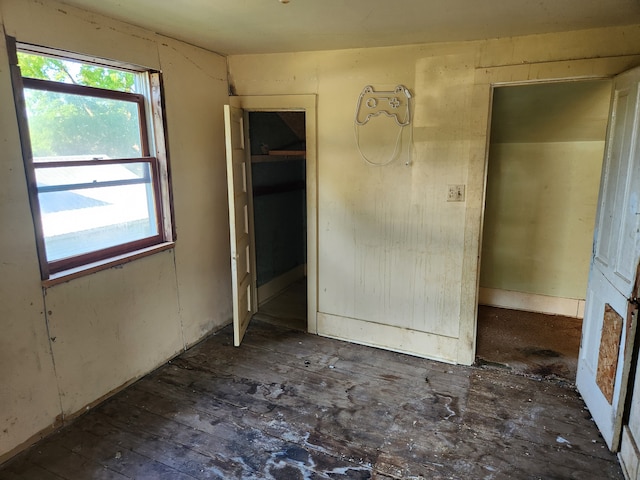 315 Mcomber St, Dowagiac, MI 49047 - view of unfurnished bedroom