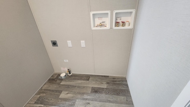875 W Grand River Ave Unit 35, Williamston, MI 48895 - laundry area with electric dryer hookup, wood finished floors, washer hookup, and gas dryer hookup