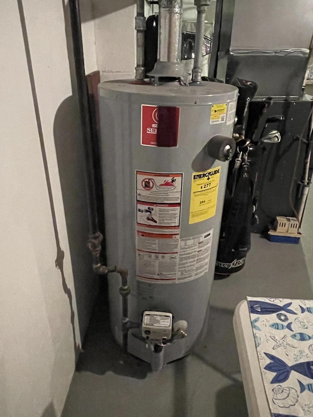 4102 Highgate Rd, Norton Shores, MI 49441 - utilities with water heater