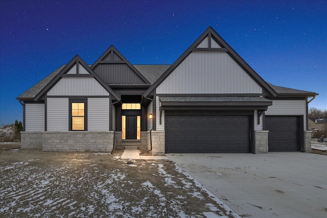 view of front of house featuring a garage