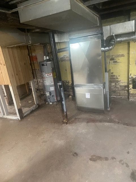 utilities with heating unit and gas water heater