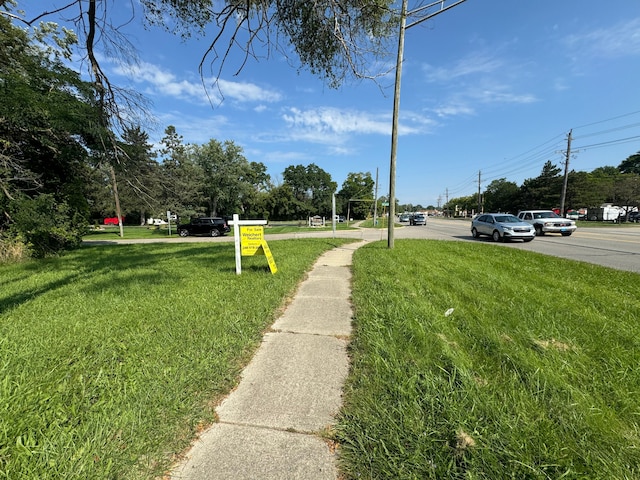 2830 Dixie, Waterford, MI 48328
