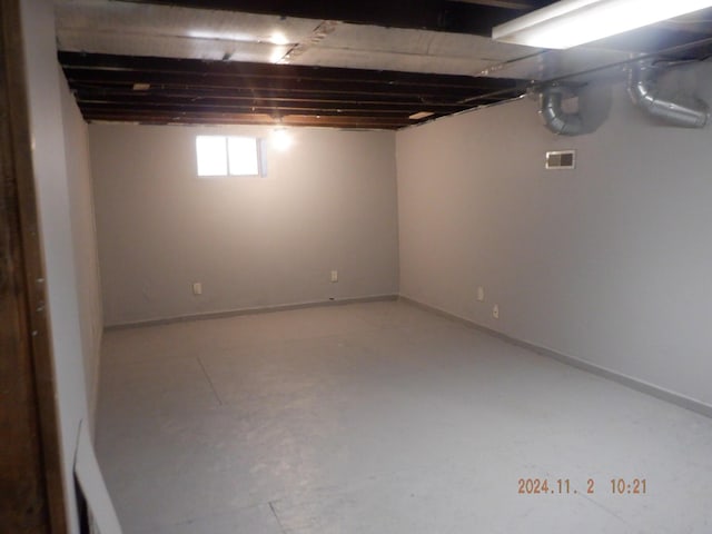 124 W Maple St, Kalamazoo, MI 49001 - basement featuring baseboards