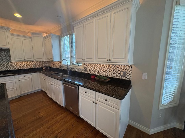 755 Majestic, Rochester Hills, MI 48306 - kitchen with decorative backsplash, dark wood-style floors, a sink, and dishwasher
