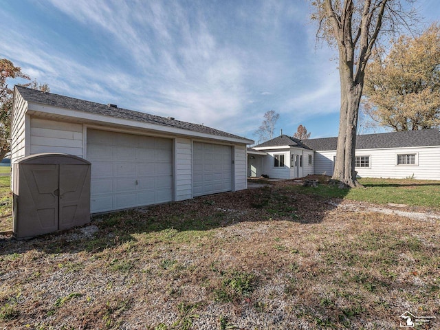 exterior space with a yard