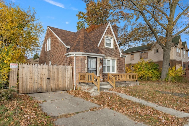 view of front of house