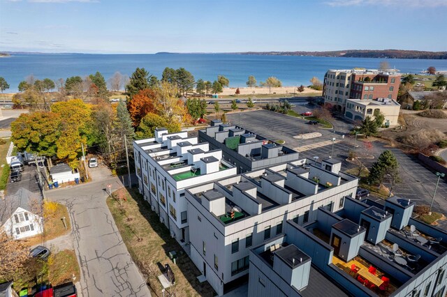 208 Gillis St, Traverse City, MI 49684 - aerial view of a nearby body of water