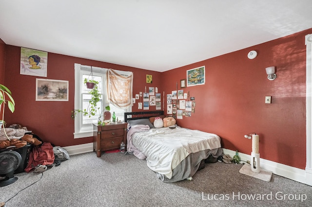 view of carpeted bedroom