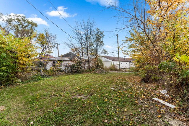 5393 Seebaldt St, Detroit, MI 48204 - view of yard
