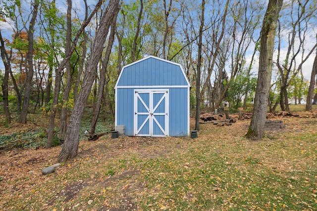 view of outbuilding