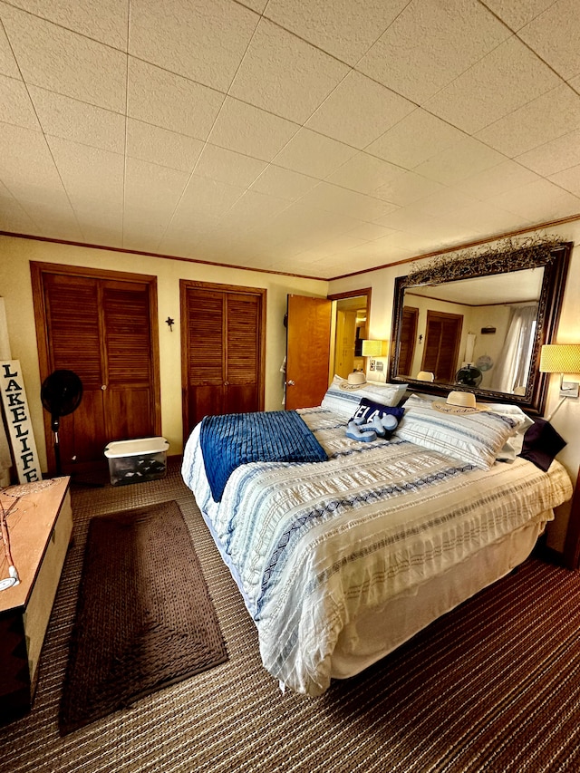 bedroom with carpet floors