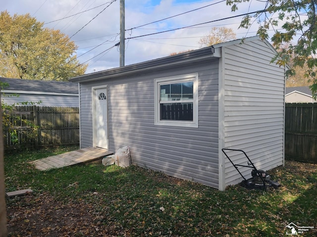 exterior space with a lawn