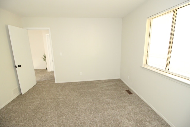 40831 Highpointe Dr, Clinton Township, MI 48038 - empty room featuring light carpet