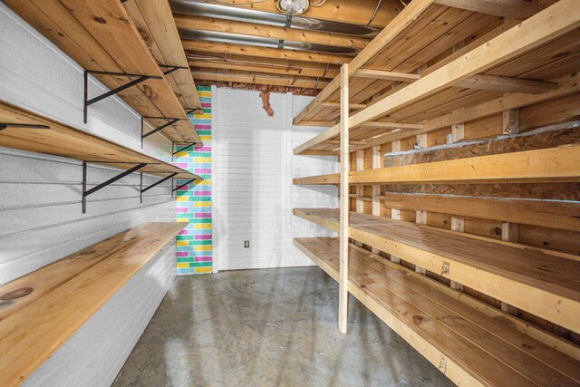 10560 Plaza Ct, Jerome, MI 49249 - view of storage area