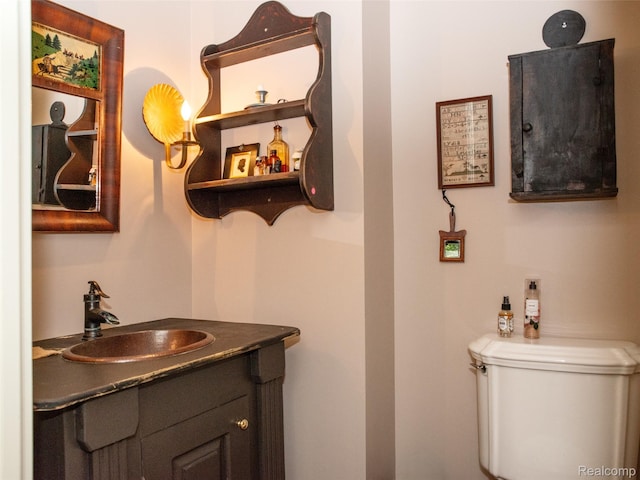 6230 Winkler Mill Rd, Rochester Hills, MI 48306 - bathroom with vanity and toilet
