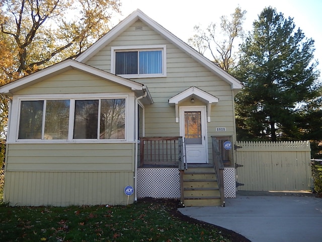 view of front of house