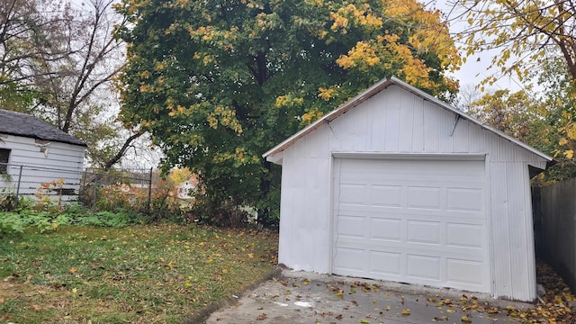 931 Hughes Ave, Flint, MI 48503 - view of detached garage