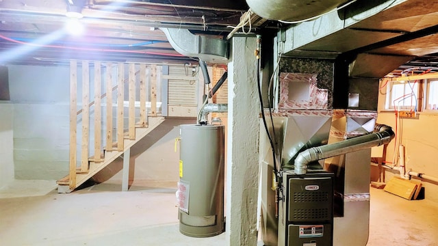 931 Hughes Ave, Flint, MI 48503 - basement with gas water heater