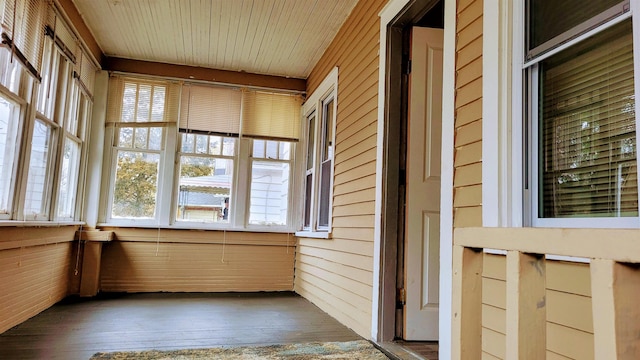 view of unfurnished sunroom